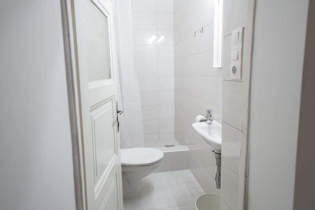 Elisabeth Bridge Apartmans บูดาเปสต์ ภายนอก รูปภาพ