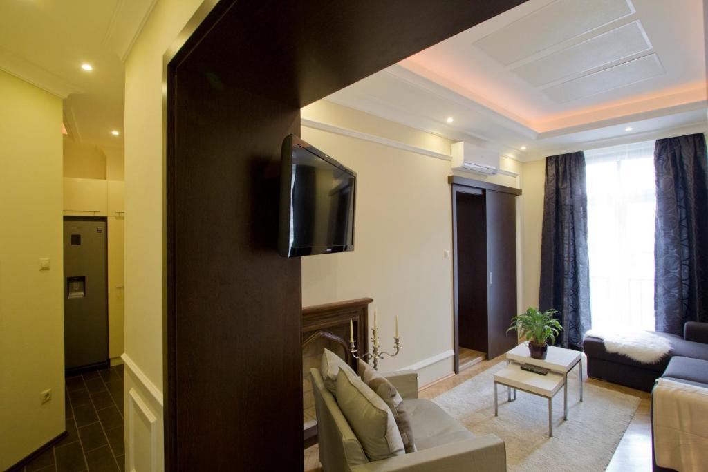 Elisabeth Bridge Apartmans บูดาเปสต์ ภายนอก รูปภาพ